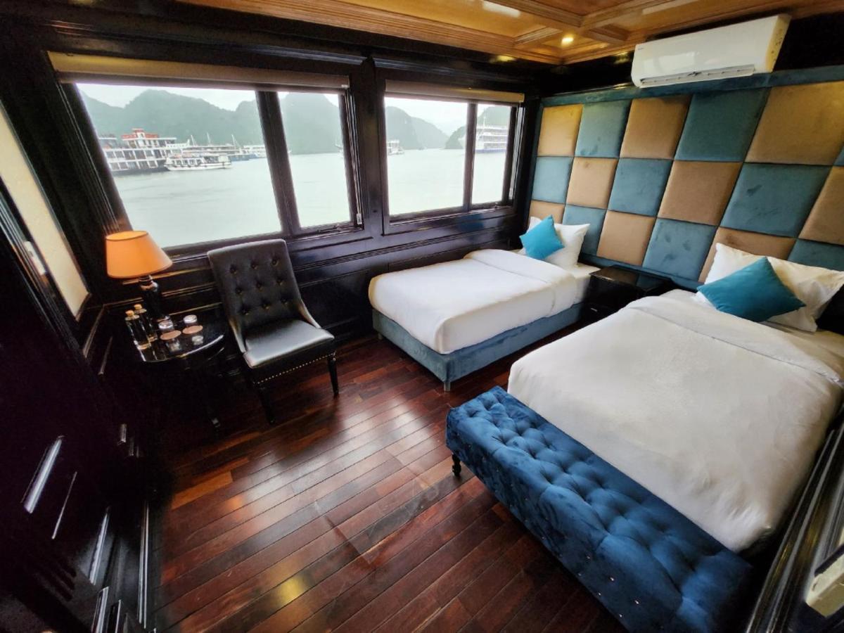 Cat Ba Ocean Cruise Hotel Hạ Long-öböl Kültér fotó